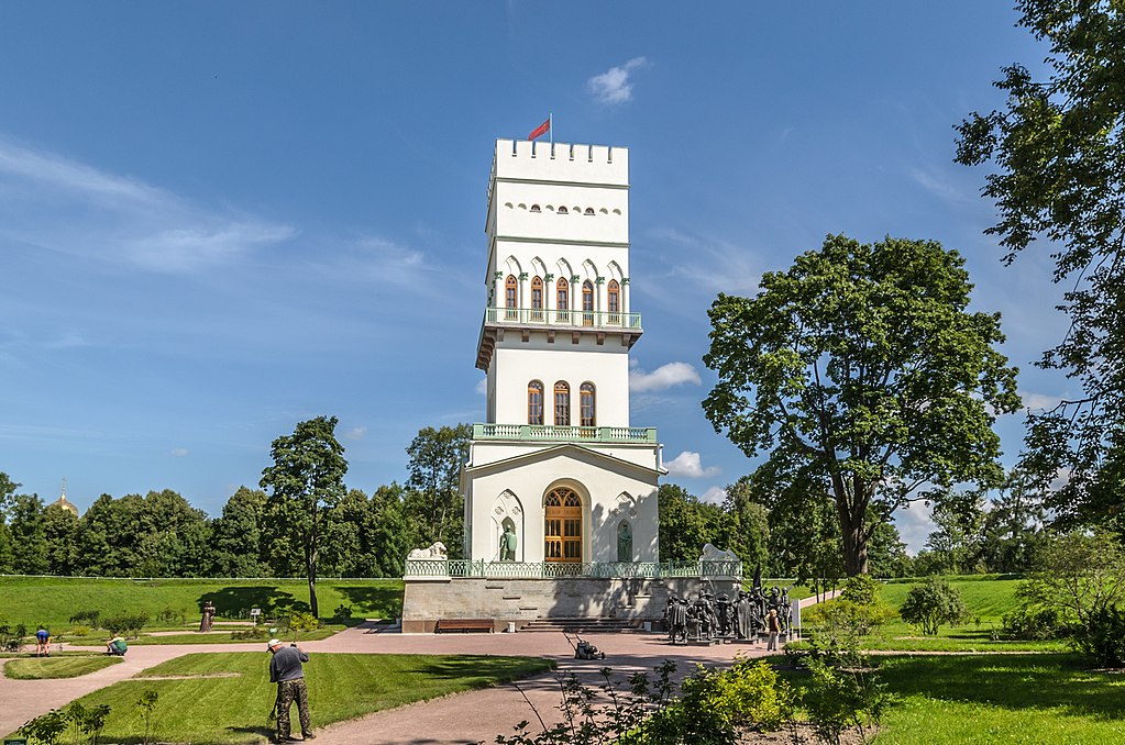 Белая башня. Фото: Florstein (WikiPhotoSpace)