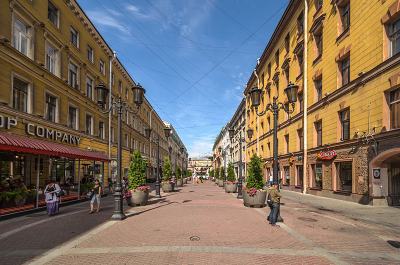 Малая Садовая улица, источник фото: Wikimedia Commons, Автор: Florstein Малая Садовая улица, источник фото: Wikimedia Commons, Автор: Florstein