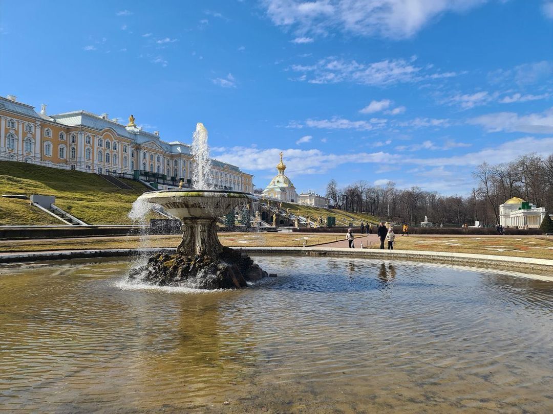 Государевы потехи в петергофе фото