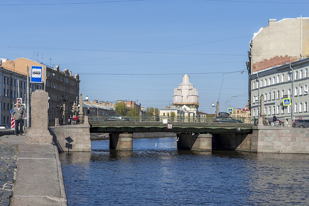 Аларчин мост в Санкт-Петербурге. Фото: Florstein (WikiPhotoSpace)
