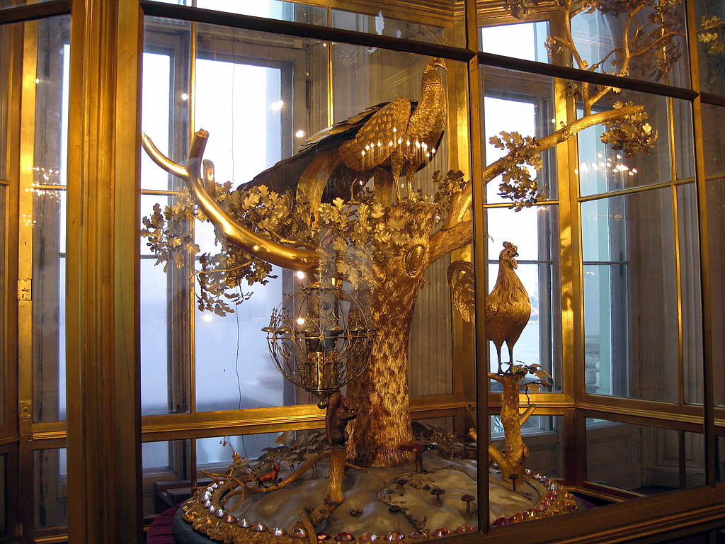 The Peacock Clock in the Pavilion Hall of the Hermitage Museum, designed by James Cox in 1772. Фото: Antonio Zugaldia (Wikimedia Commons)