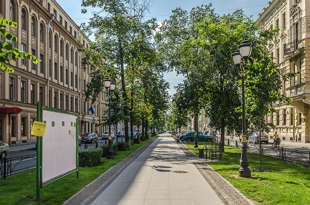 Фурштатская улица в Санкт-Петербурге. Фото: Florstein (WikiPhotoSpace)