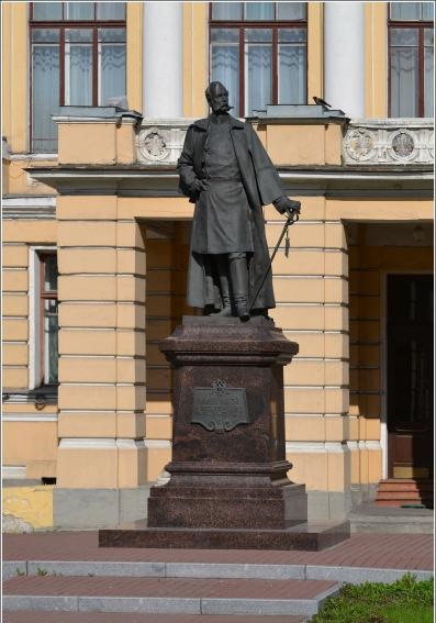 Памятник Александру II в Санкт-Петербурге, источник фото: wikimapia.org