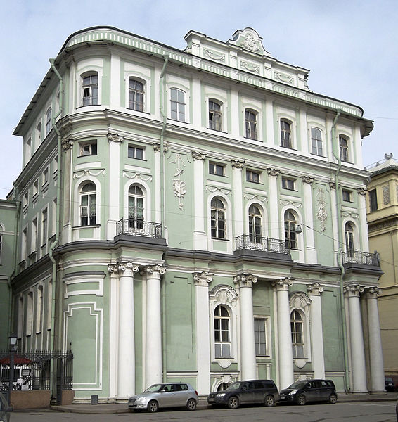 Южный павильон Малого Эрмитажа с Дворцовой. Автор: Tura8, Wikimedia Commons