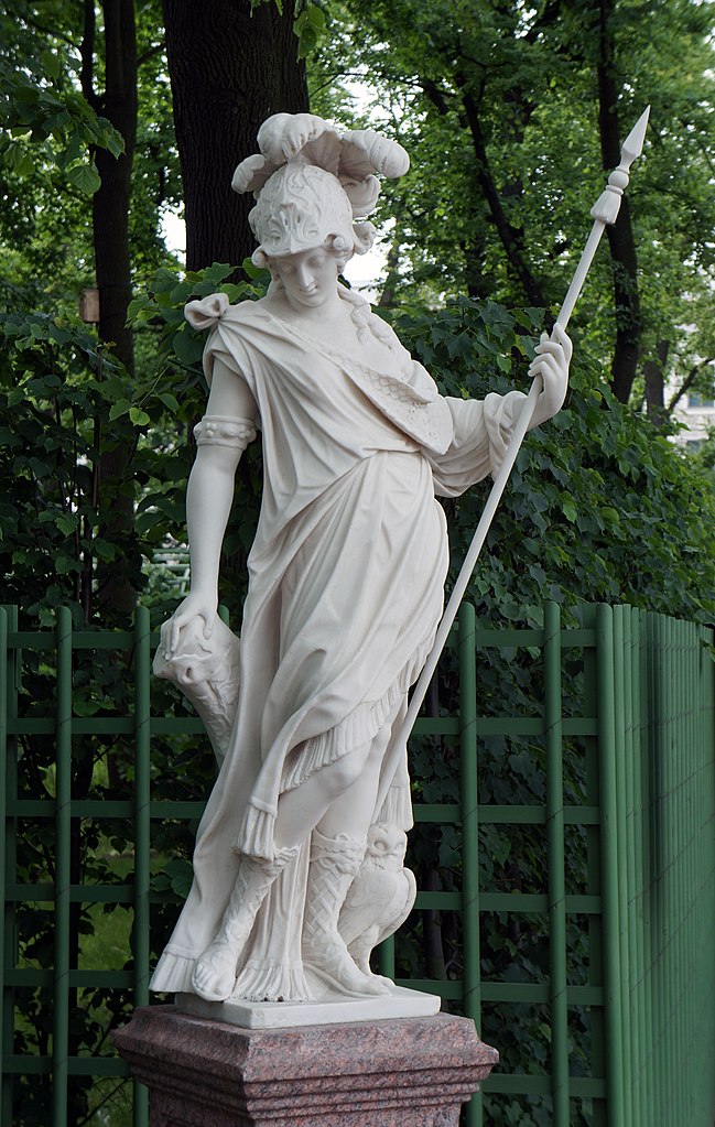 Статуя "Минерва". Фото: Евгений Со (Wikimedia Commons)