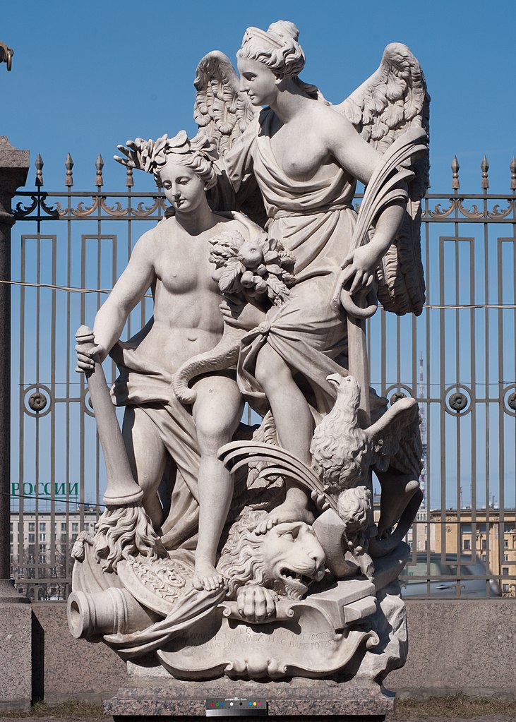 Скульптура Летнего сада. Статуя "Мир и Победа". Фото: Евгений Со (Wikimedia Commons)