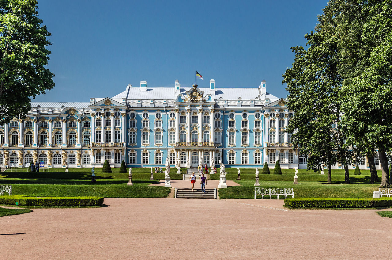 Южная сторона. Екатерининский дворец в Царском селе. Автор фото: Florstein (WikiPhotoSpace)