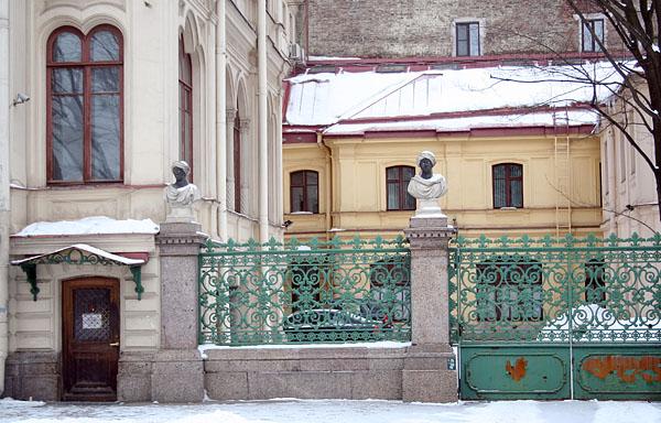 Топ достопримечательностей Санкт-Петербурга и окрестностей: фото, описания, карта