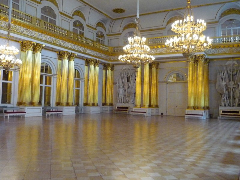 Гербовый зал, источник фото: Wikimedia Commons, Автор: Zmorgan
