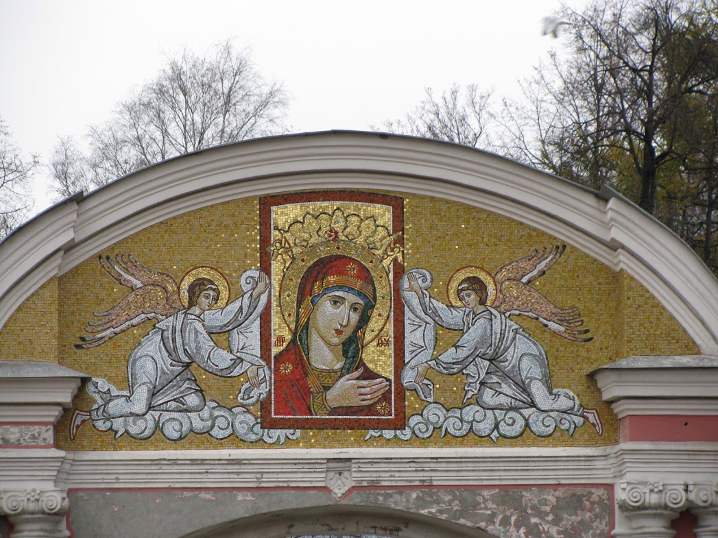 площадь александра невского собор