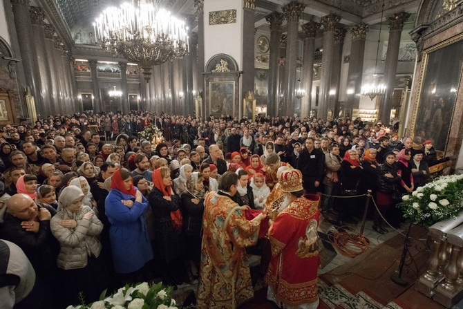 Пасха Христова в Казанском соборе Петербурга. Фото: kazansky-spb.ru