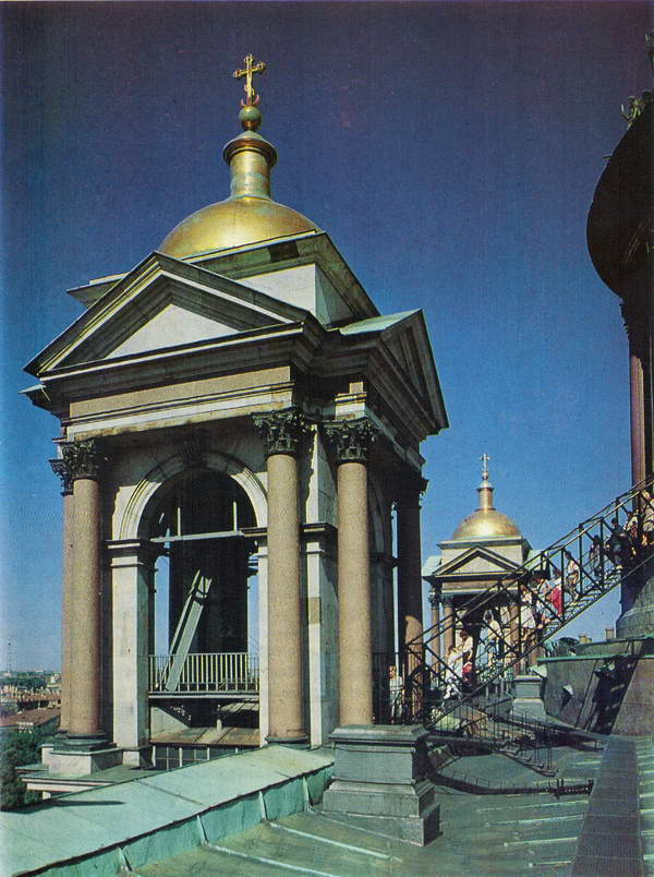 Колокольня собора, источник фото: http://www.e-reading.club/bookreader.php/1032382/Chekanova_-_Ogyust_Monferran.html
