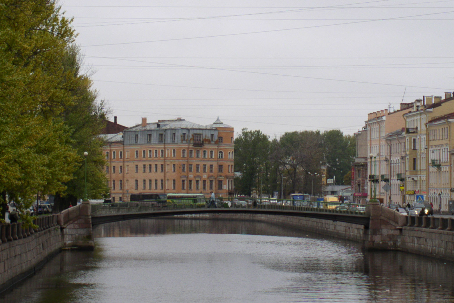 Коломенский мост через канал Грибоедова в Санкт-Петербурге. Фото: Sergey kudryavtsev (Wikimedia Commons)