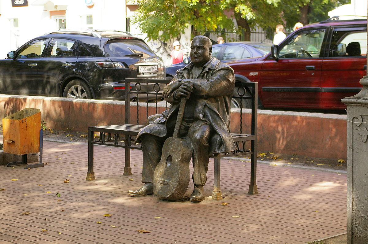 Памятник Михаилу Кругу в Твери. Автор фото: commons:User:Vadimiztveri (Wikimedia Commons)