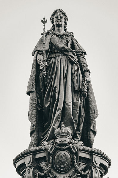 Памятник императрице Екатерине II. Автор: Skif-Kerch, Wikimedia Commons