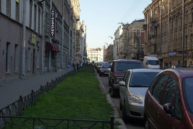 Моховая улица, вид с улицы Чайковского.Фото: George Shuklin (Wikimedia Commons)