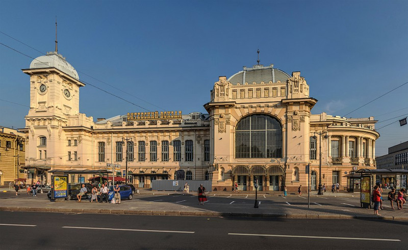 Витебский вокзал в Санкт-Петербурге. Фото: Florstein (WikiPhotoSpace)