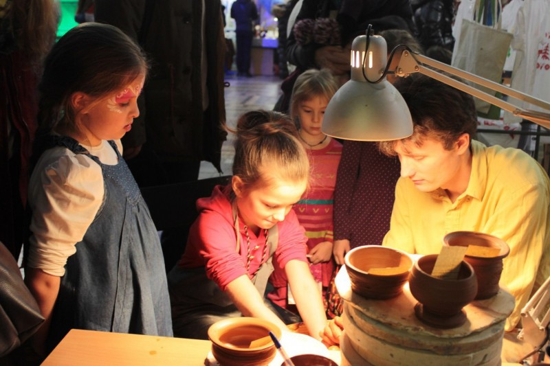 Детский отдых в Санкт-Петербурге, источник фото: https://vk.com/children_spb?z=photo-20279703_456239194%2Falbum-20279703_00%2Frev