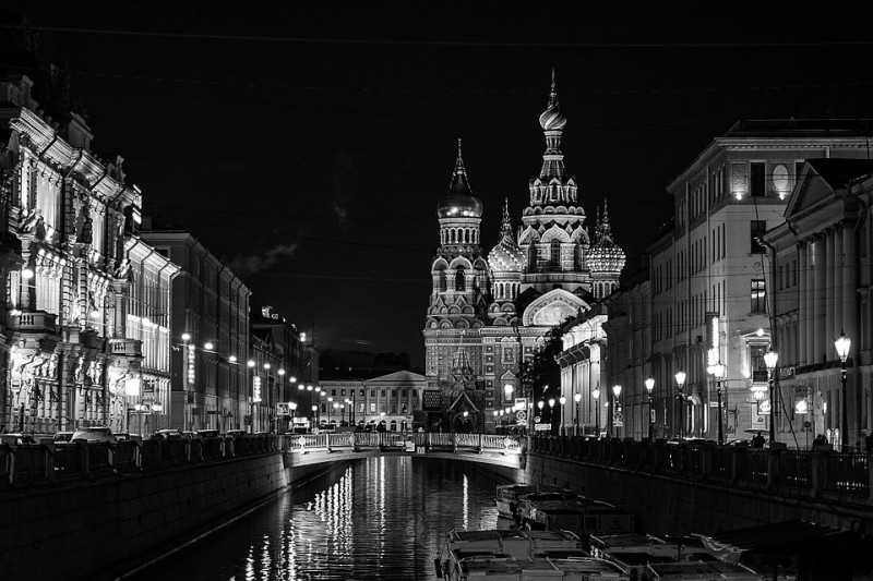 Ночной Санкт-Петербург, источник фото: https://pixabay.com/ru/санкт-петербург-ноной-петербург-1034319/