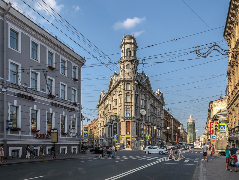 Загородный проспект около "Пяти углов" в Санкт-Петербурге. Фото: Florstein (WikiPhotoSpace)