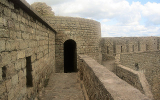 Ивангородская крепость. Фото: S URALA (Wikimedia Commons)