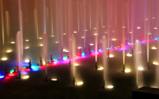 Популярные фонтаны города на Неве — светомузыкальные и поющие фонтаны Петербурга