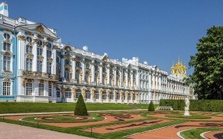 Екатерининский дворец. Автор Florstein (WikiPhotoSpace)