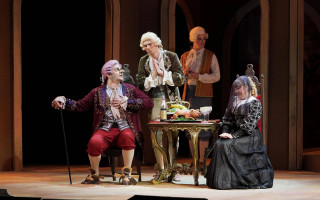 Автор: Александр Нефф Источник: https://www.mariinsky.ru/playbill/playbill/2023/9/16/1_1200/