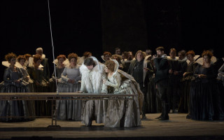 Автор: Наташа Разина Источник: https://www.mariinsky.ru/playbill/playbill/2021/12/28/1_2000/