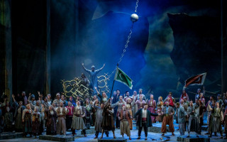 Автор: Наташа Разина Источник: https://www.mariinsky.ru/playbill/playbill/2023/1/12/2_1900/