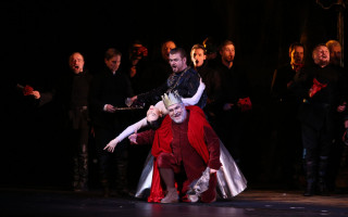 Автор: Наташа Разина Источник: https://www.mariinsky.ru/playbill/playbill/2022/1/29/2_1900/