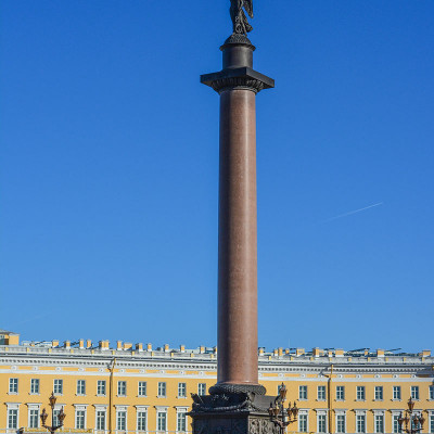 Александровская колонна на Дворцовой площади, источник фото: Wikimedia Commons, Автор: Антон Шестаков