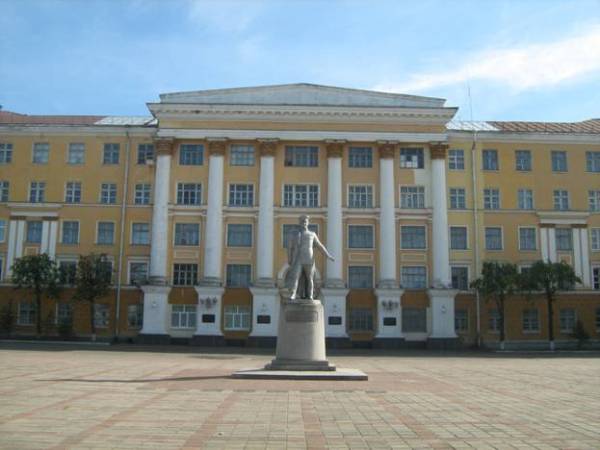 Военная академия, Тверь, Россия. Автор фото: Vodomer (Wikimedia Commons)