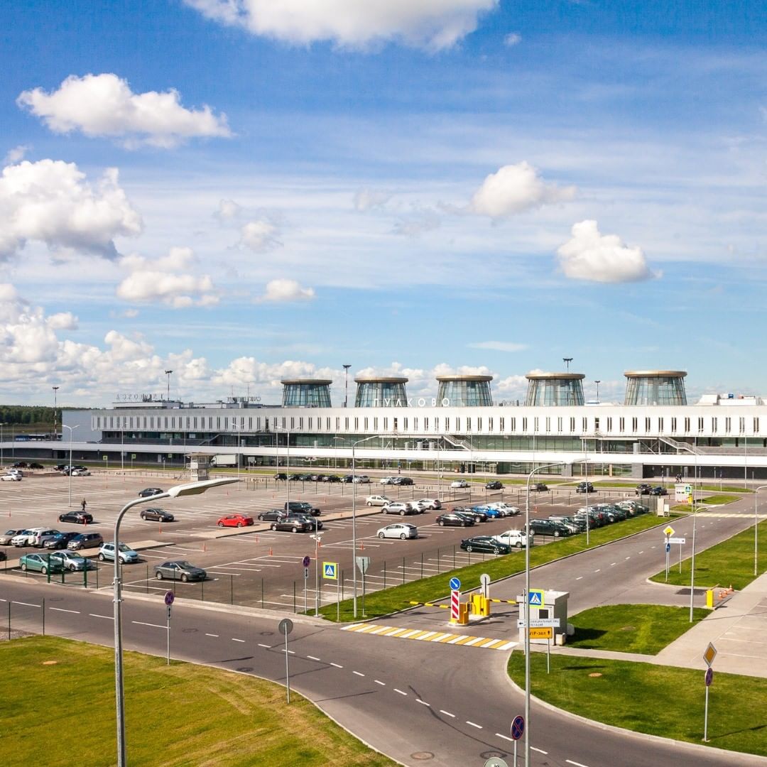 Pulkovo. Пулково. Стоянка на Пулковском шоссе. Аэропорт Пулково 2 2021.