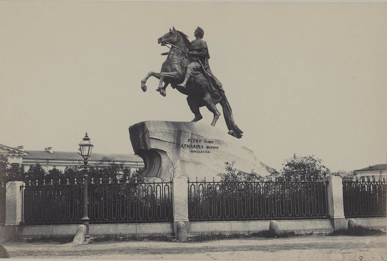 Памятник медный всадник Санкт-Петербург 18 век